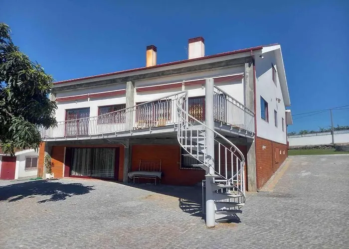 Hébergement de vacances Maison Avec Piscine : Quinta Do Sol